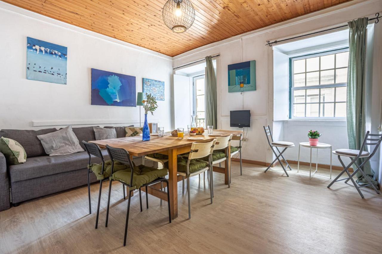 ליסבון Lovely Apt In Bairro Alto מראה חיצוני תמונה