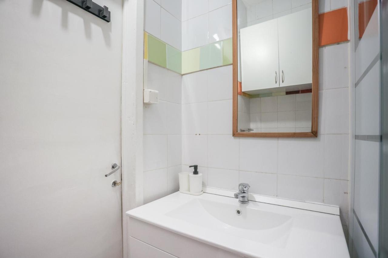 ליסבון Lovely Apt In Bairro Alto מראה חיצוני תמונה